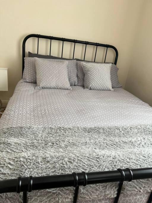 1 Bedroom Flat Sleeps 4 In Abingdon Oxfordshire Eksteriør billede